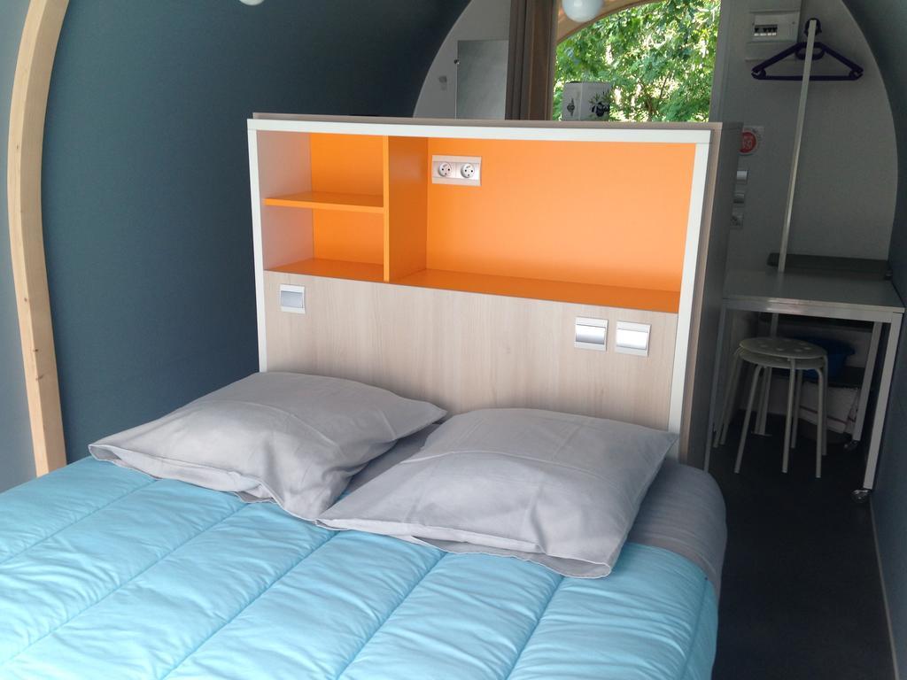 Hôtel Camping La Chesnays à Vendays-Montalivet Extérieur photo