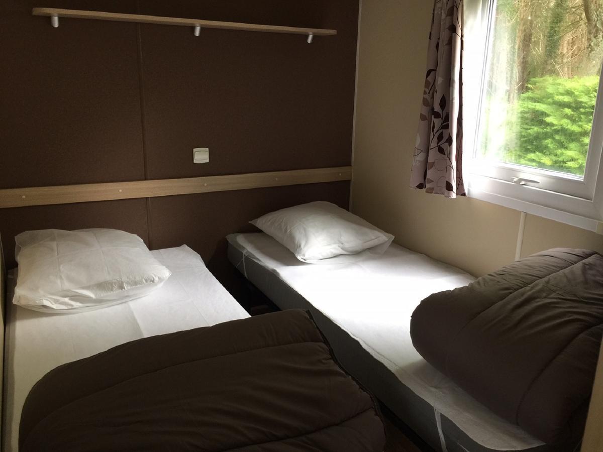 Hôtel Camping La Chesnays à Vendays-Montalivet Extérieur photo